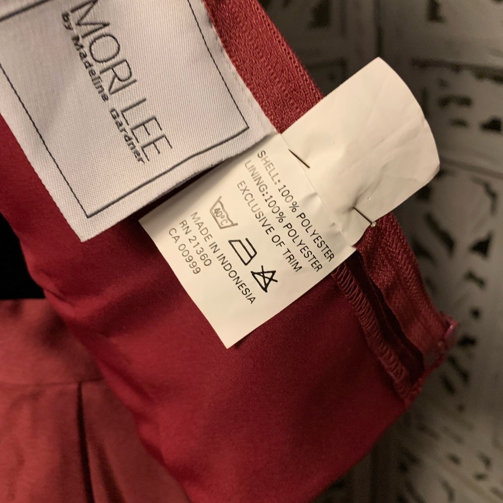 NEW! MORI LEE BURGUNDY RED TOP & SKIRT FORMAL PROM DRESS EVENING GOWN - Picture 15 of 15